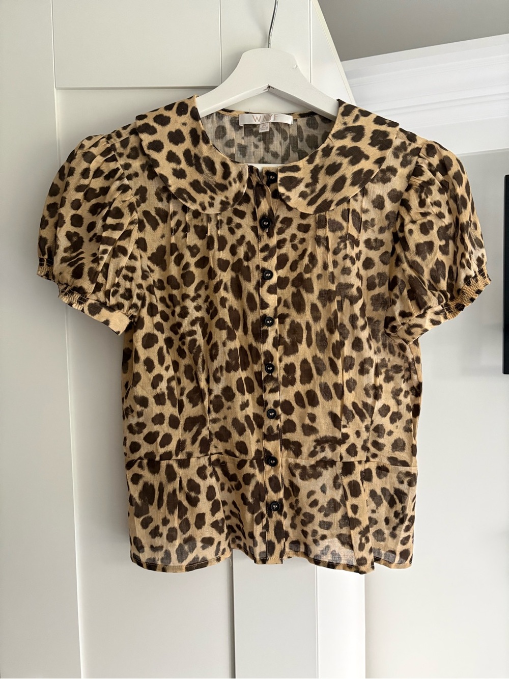 WAYF Leopard Print Short Sleeve Blouse
